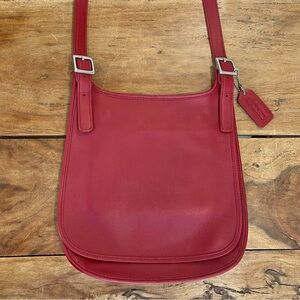 Vintage Coach Red Leather 9135 Small Hippie Flap Crossbody Purse Bag
